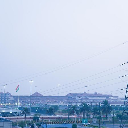 Fly View Airport Residency Ξενοδοχείο Nedumbassery Εξωτερικό φωτογραφία