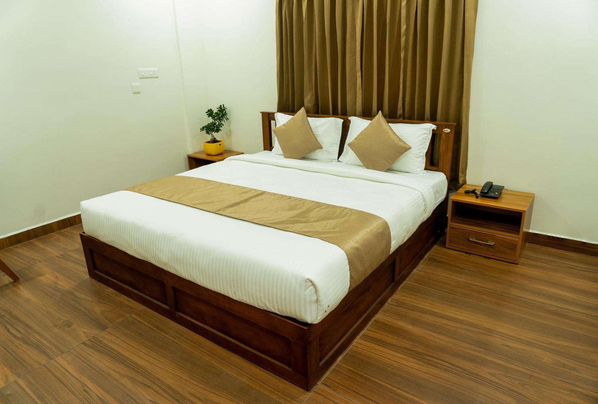 Fly View Airport Residency Ξενοδοχείο Nedumbassery Εξωτερικό φωτογραφία