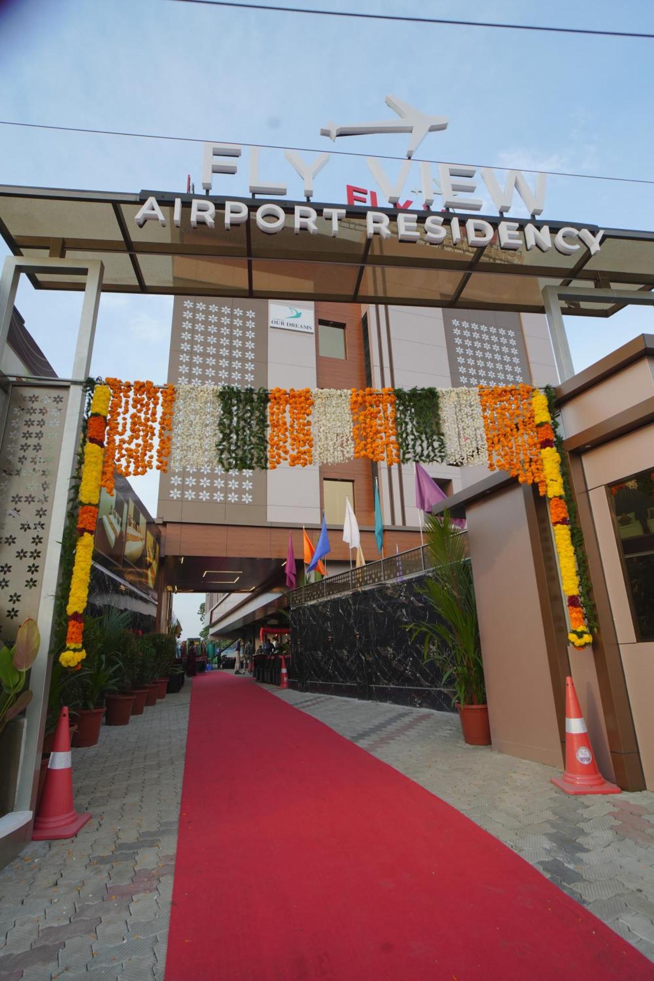 Fly View Airport Residency Ξενοδοχείο Nedumbassery Εξωτερικό φωτογραφία