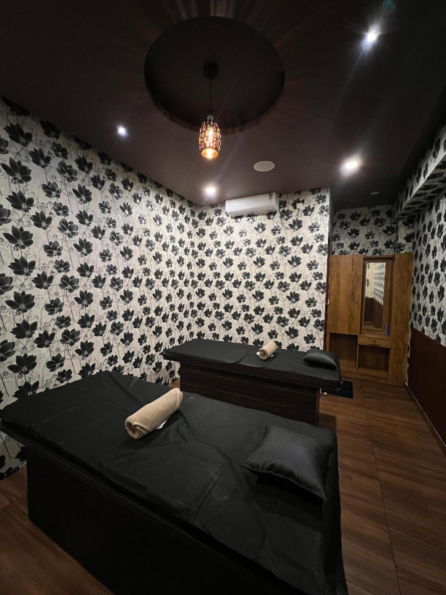 Fly View Airport Residency Ξενοδοχείο Nedumbassery Εξωτερικό φωτογραφία